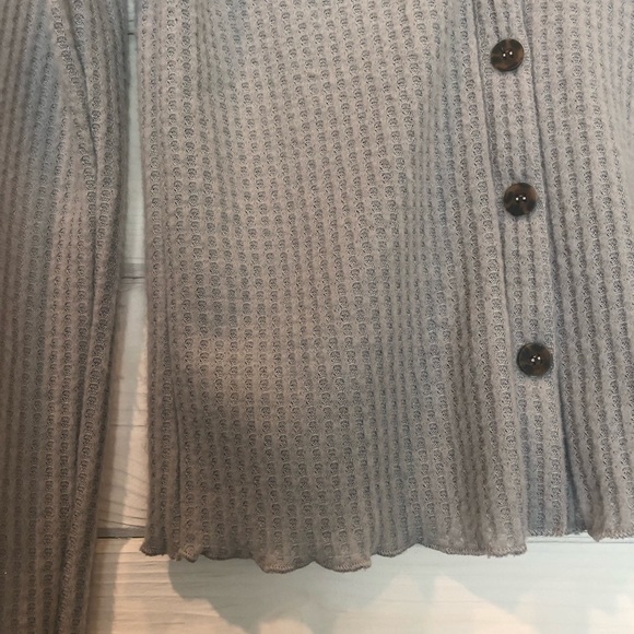 Harper Canyon Gray Waffle Knit Button Cardigan V neck - Picture 3 of 6